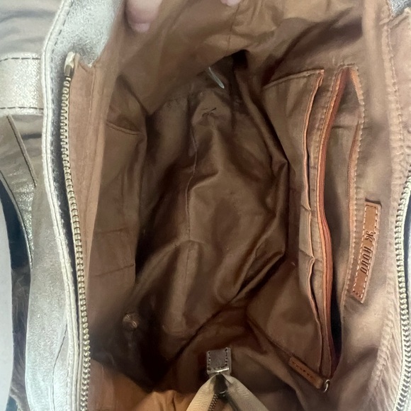 Gold Hobo International bag - Picture 4 of 8